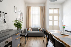 Sunny Colors Apartment